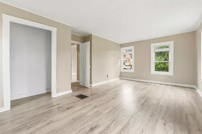 523 Batavia Avenue, Aurora, IL 60506 - Photo 16