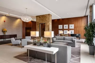 655 W Irving Park Road #4011, Chicago, IL 60613 - Photo 2