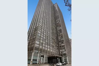 655 W Irving Park Road #4011, Chicago, IL 60613 - Photo 1