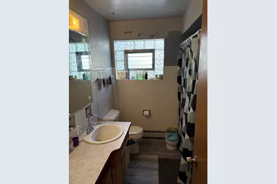 15020 Woodlawn Avenue, Dolton, IL 60419 - Photo 6