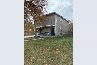 15020 Woodlawn Avenue, Dolton, IL 60419 - Photo 2