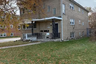 15020 Woodlawn Ave, Dolton, IL 60419 - Photo 2