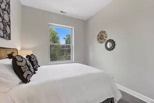 1457 W Thome Ave, Chicago, IL 60660 - Photo 26