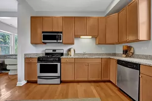 1457 W Thome Ave, Chicago, IL 60660 - Photo 14