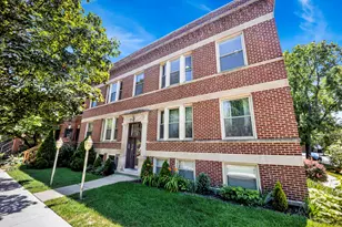 1457 W Thome Ave, Chicago, IL 60660 - Photo 1