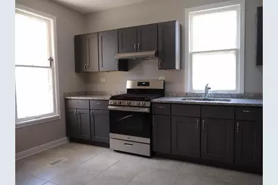 472 N Spring Street, Elgin, IL 60120 - Photo 8