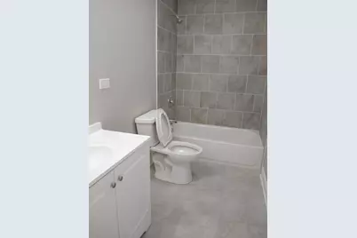 472 N Spring Street, Elgin, IL 60120 - Photo 10