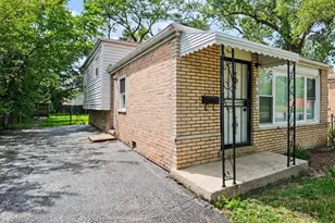 14802 Marshfield Ave, Harvey, IL 60426 - Photo 1