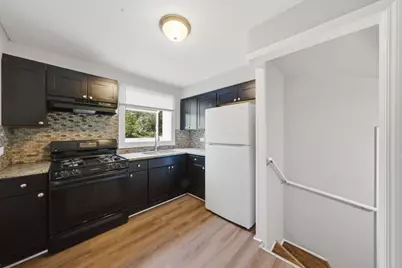 10122 S Luella Avenue, Chicago, IL 60617 - Photo 8