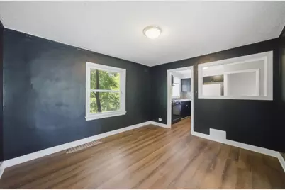 10122 S Luella Avenue, Chicago, IL 60617 - Photo 12