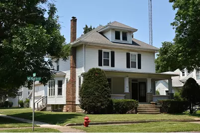 201 NE 4th Street, Atlanta, IL 61723 - Photo 1