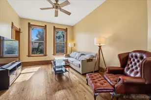 1137 S East Ave, Oak Park, IL 60304 - Photo 8
