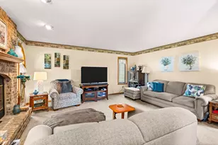 200 E Webb St, Sandwich, IL 60548 - Photo 4