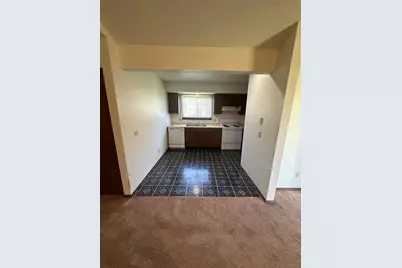912 Pomona Drive #912, Champaign, IL 61822 - Photo 4