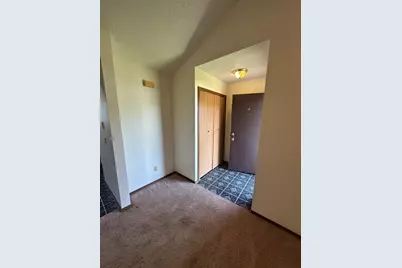 912 Pomona Drive #912, Champaign, IL 61822 - Photo 2