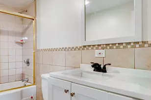 3405 Cuyler Ave, Berwyn, IL 60402 - Photo 22