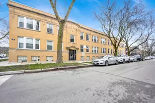 3600 N Oakley Ave, Chicago, IL 60618 - Photo 1