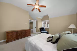 844 N Ellsworth St, Naperville, IL 60563 - Photo 26