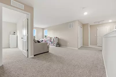 2282 Cobble Springs Drive, Wonder Lake, IL 60097 - Photo 28