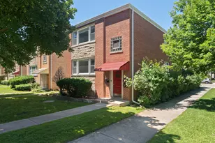 8156 Knox Ave, Skokie, IL 60076 - Photo 1