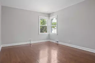 8156 Knox Ave, Skokie, IL 60076 - Photo 8