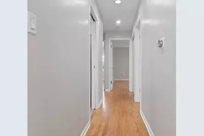 8156 Knox Avenue, Skokie, IL 60076 - Photo 16