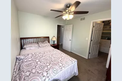 2871 Falling Waters Lane, Lindenhurst, IL 60046 - Photo 30