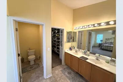 2871 Falling Waters Lane, Lindenhurst, IL 60046 - Photo 18