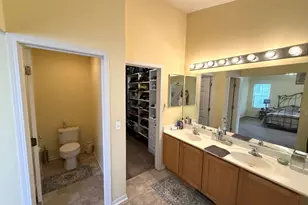 2871 Falling Waters Ln, Lindenhurst, IL 60046 - Photo 18