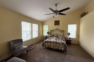 2871 Falling Waters Ln, Lindenhurst, IL 60046 - Photo 14