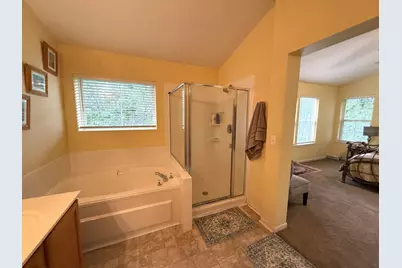 2871 Falling Waters Lane, Lindenhurst, IL 60046 - Photo 20
