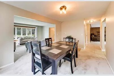 1207 W Thomas Street, Arlington Heights, IL 60004 - Photo 6