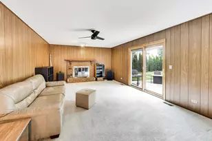1207 W Thomas St, Arlington Heights, IL 60004 - Photo 12