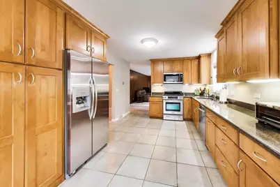 1207 W Thomas Street, Arlington Heights, IL 60004 - Photo 8