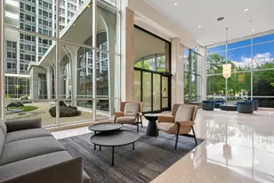 4250 N Marine Dr, Chicago, IL 60613 - Photo 14
