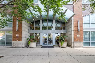 933 W Van Buren St, Chicago, IL 60607 - Photo 2