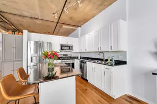 933 W Van Buren St, Chicago, IL 60607 - Photo 12
