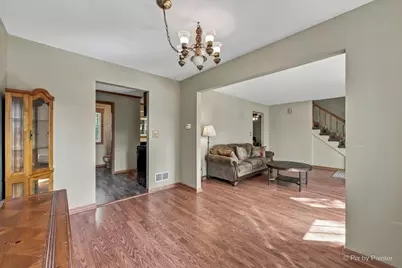 1253 Evergreen Drive, Carol Stream, IL 60188 - Photo 16