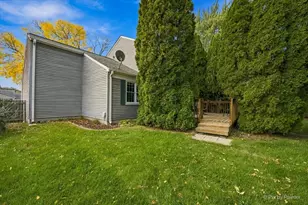 1253 Evergreen Dr, Carol Stream, IL 60188 - Photo 22