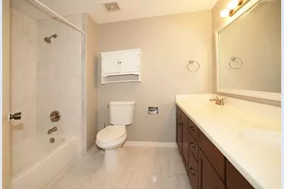 1329 Stonegate Road, Naperville, IL 60540 - Photo 4
