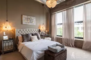 1111 W 15th St, Chicago, IL 60608 - Photo 10