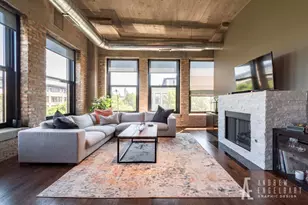1111 W 15th St, Chicago, IL 60608 - Photo 2