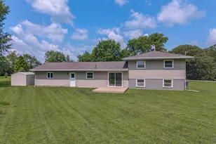 15795 E 2550 North Rd, Hudson, IL 61748 - Photo 46