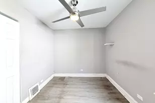1426 W 112th Pl, Chicago, IL 60643 - Photo 12