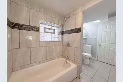 1426 W 112th Place, Chicago, IL 60643 - Photo 18