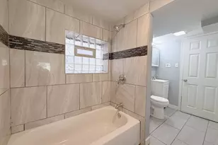 1426 W 112th Pl, Chicago, IL 60643 - Photo 18