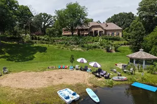 41W350 Powers Rd, Huntley, IL 60142 - Photo 4