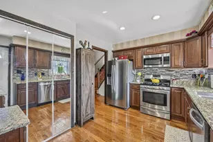 1100 Cochran St, Aurora, IL 60506 - Photo 10