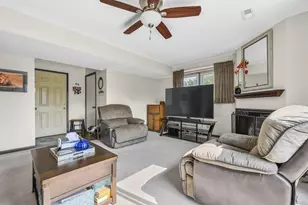 1100 Cochran St, Aurora, IL 60506 - Photo 24