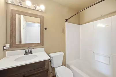 571 Sandy Court, Harvard, IL 60033 - Photo 14